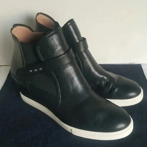 Linea Paola Leather wedge bootie 11